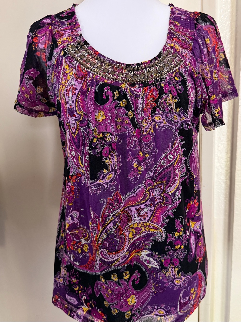 Apt. 9 Purple Paisley Scoop Neck Blouse